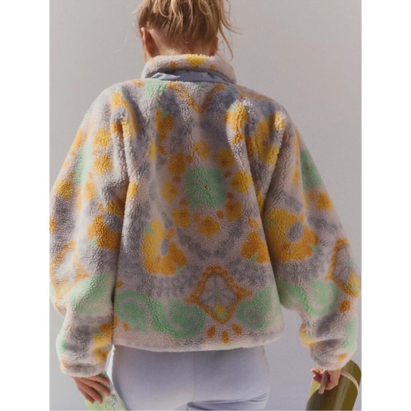 NWT Free People Hit The Slopes Printed Fleece Pullover - Picture 2 of 7